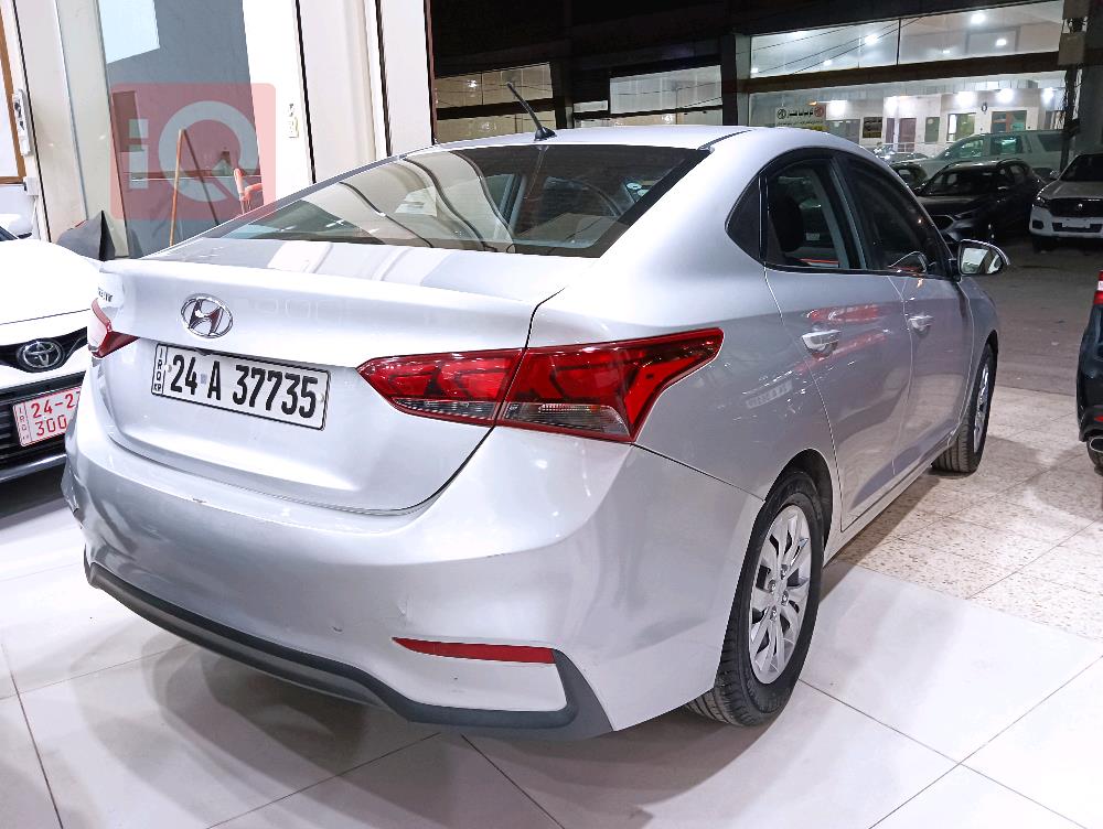 Hyundai Accent